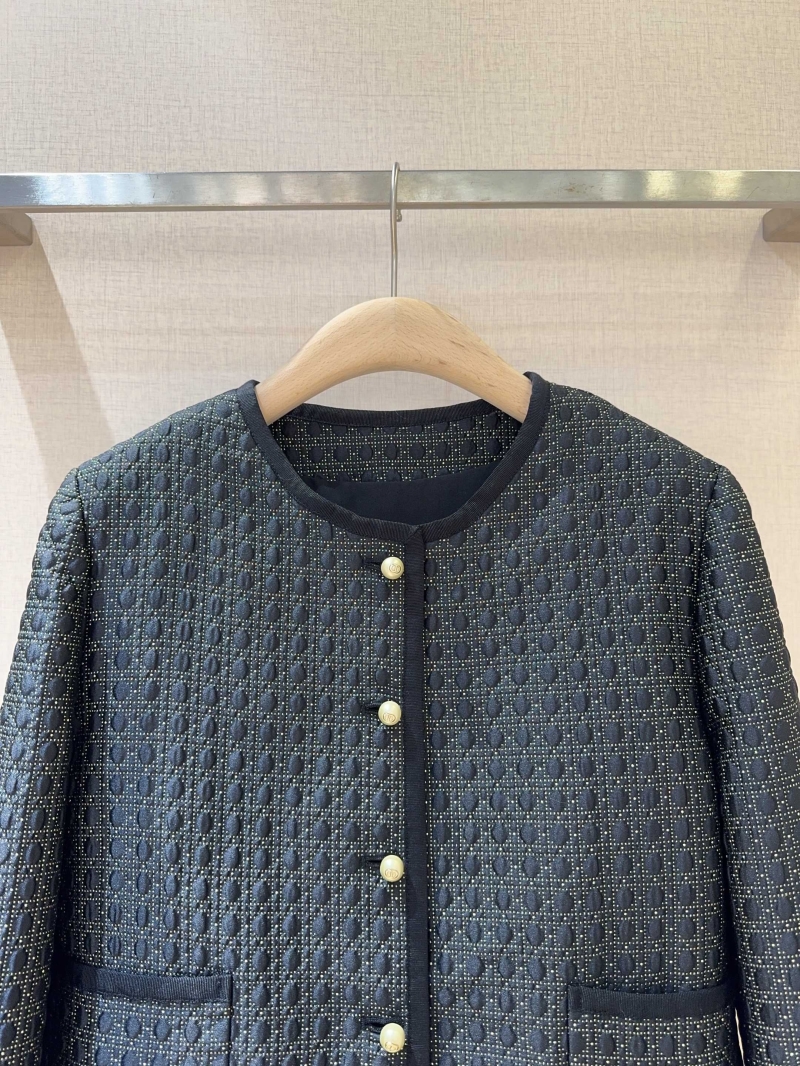 chr1st1an D10r outwear